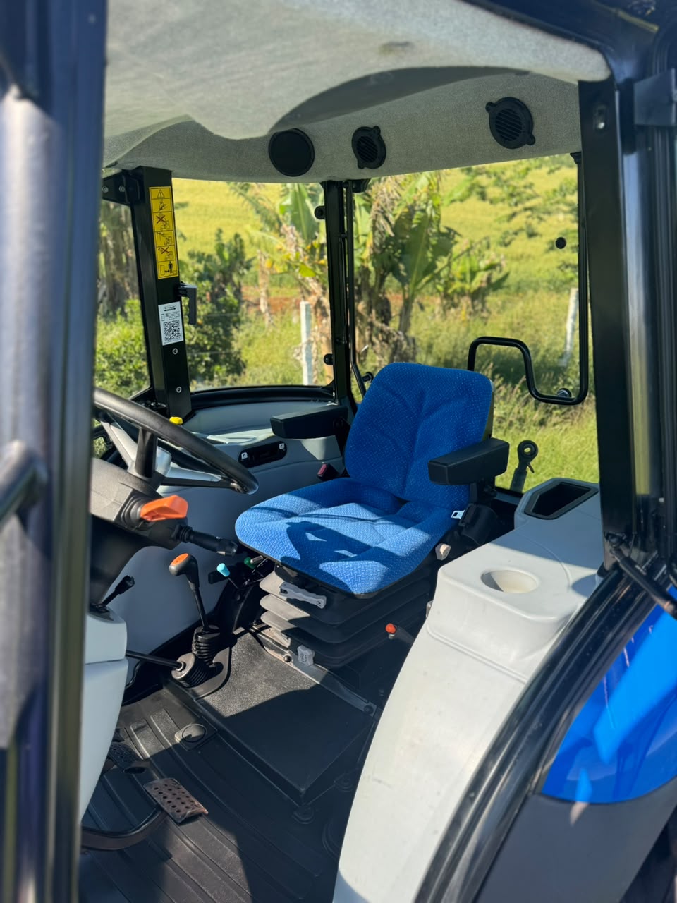 NEW HOLLAND TL 5.100